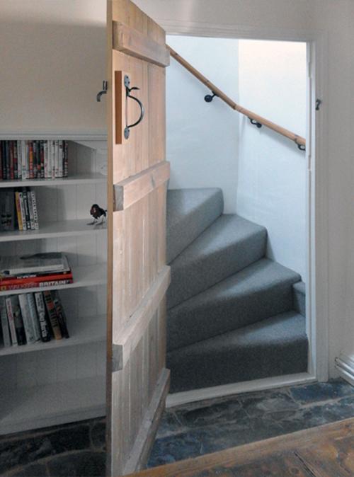 Staircase to the bedrooms