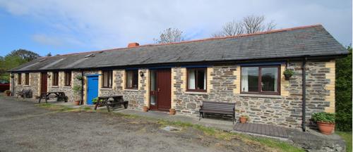 Blue Grass Cottages Aberystwyth